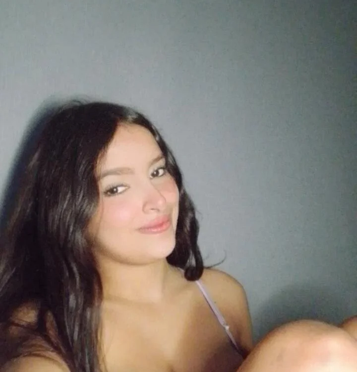 Skarleth2026 Offline XXX-chat