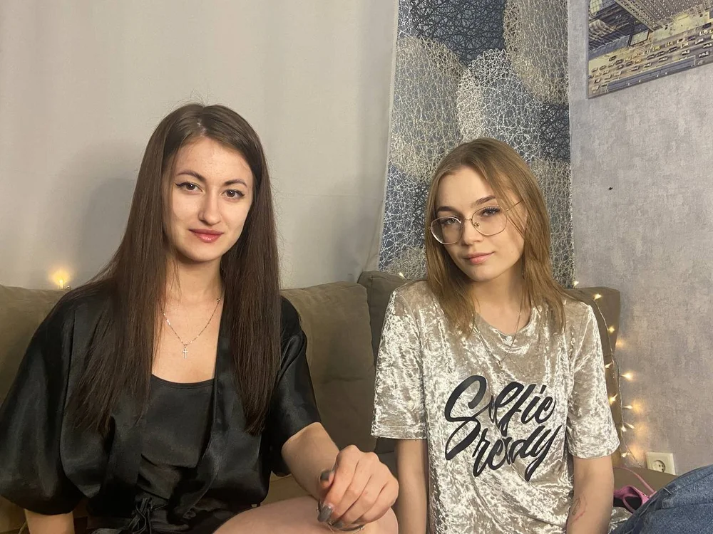 EllenForster Adlı Modelin Çevrimdışı Sohbet Odası