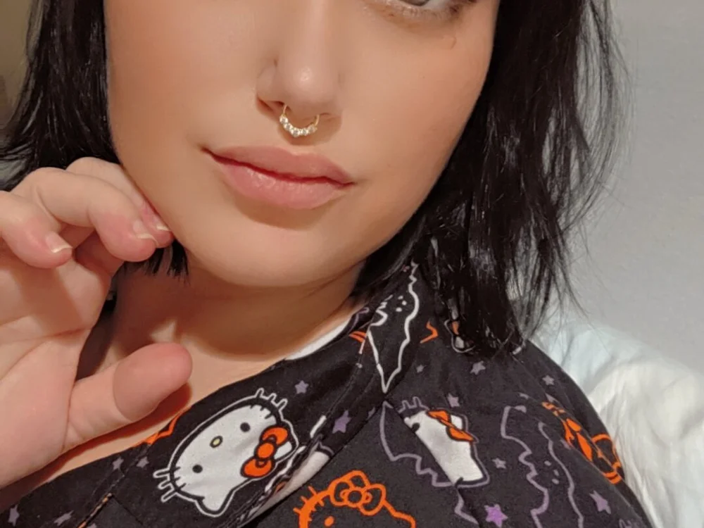 petitethicky cam model