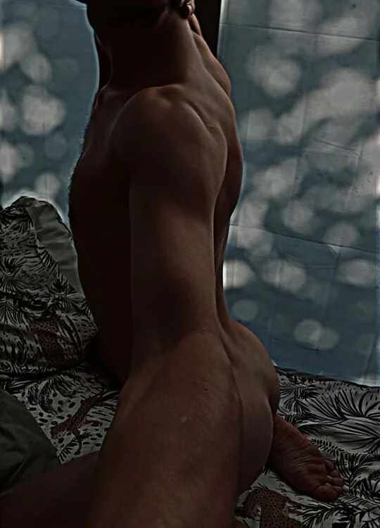 twinkkubus' Offline XXX Chat