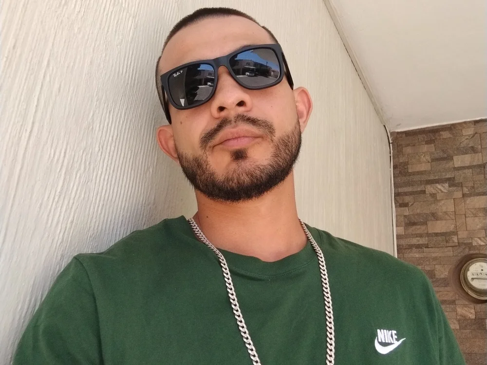 Mojarucas666 offline chatrum