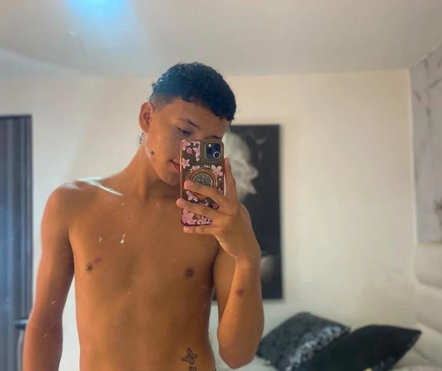 Liam-londonso Chat XXX offline