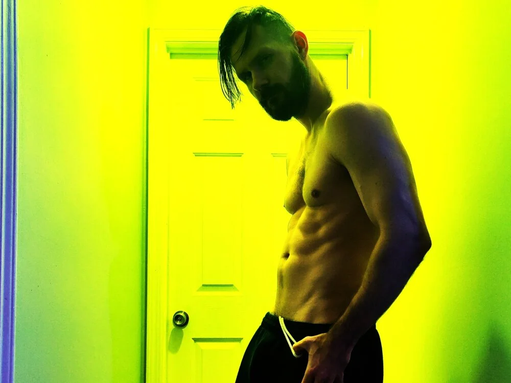 AlbinoAdonis 離線 XXX 聊天