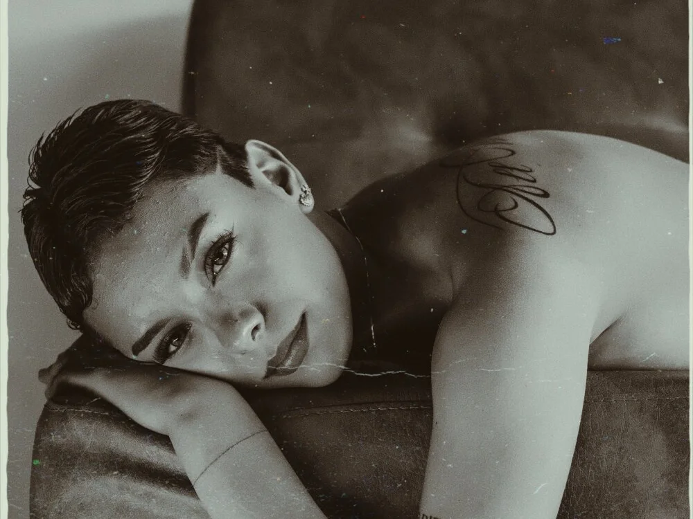 peyton_golden1: συνομιλία ΧΧΧ εκτός σύνδεσης