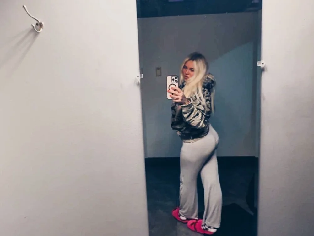 emmabevv: συνομιλία ΧΧΧ εκτός σύνδεσης