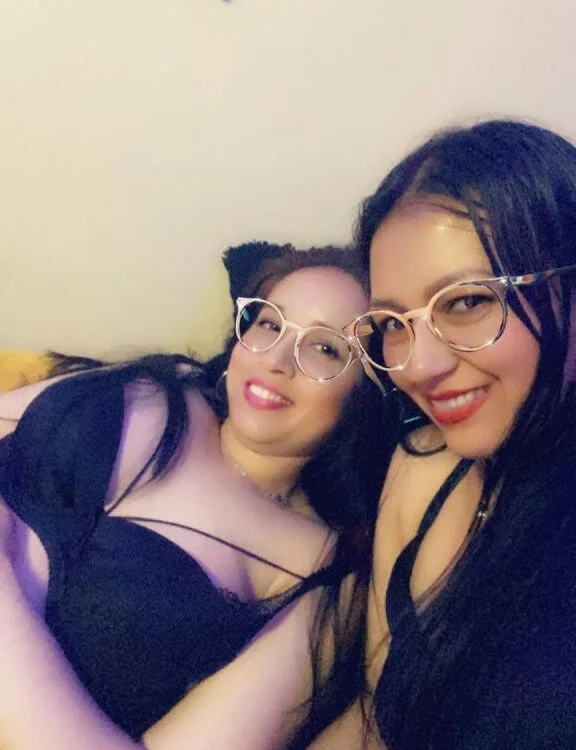 duo_princes' Offline Chat Room