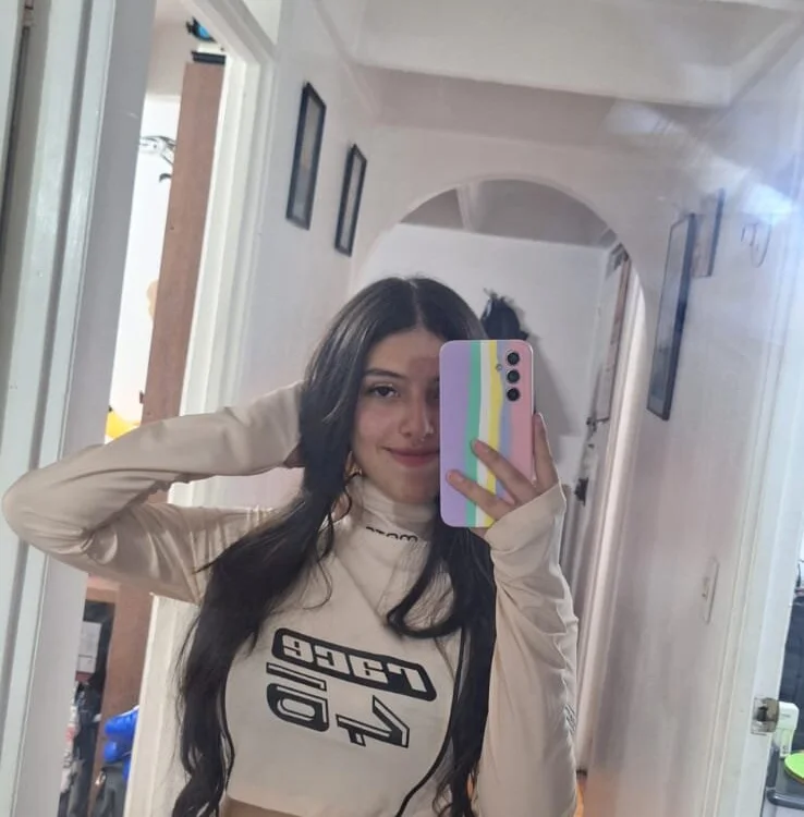HappytinnyGirl's Offline XXX Chat