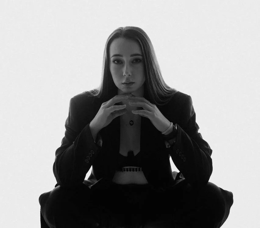BloomSis_'s Offline Chat Room