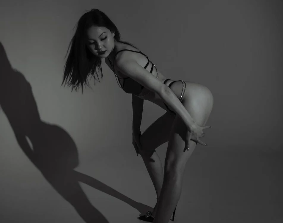 sushi_aoki's Offline XXX Chat