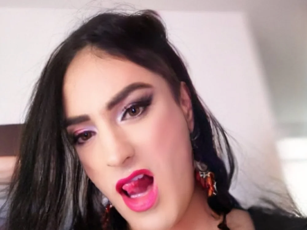 tifanystar1 offline XXX-chat