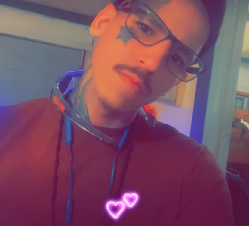TwoTone1211's Offline Chat Room