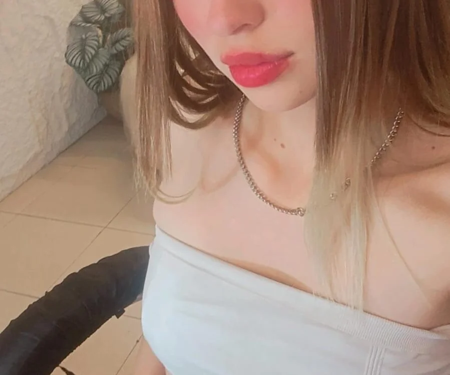 jazmin_r_ Offline XXX Chat