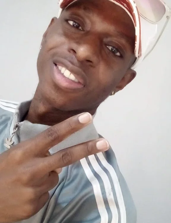 AxeelWolf's Offline XXX Chat