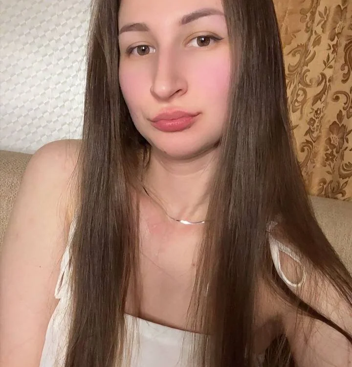 MiraDessa's Offline XXX Chat