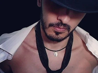 _cybersnake_ Male Orgasm Live Webcam Striptease
