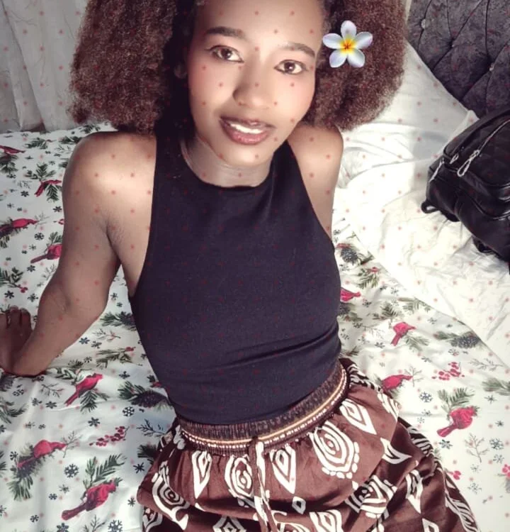 Babydoll-vibe offline XXX-chat