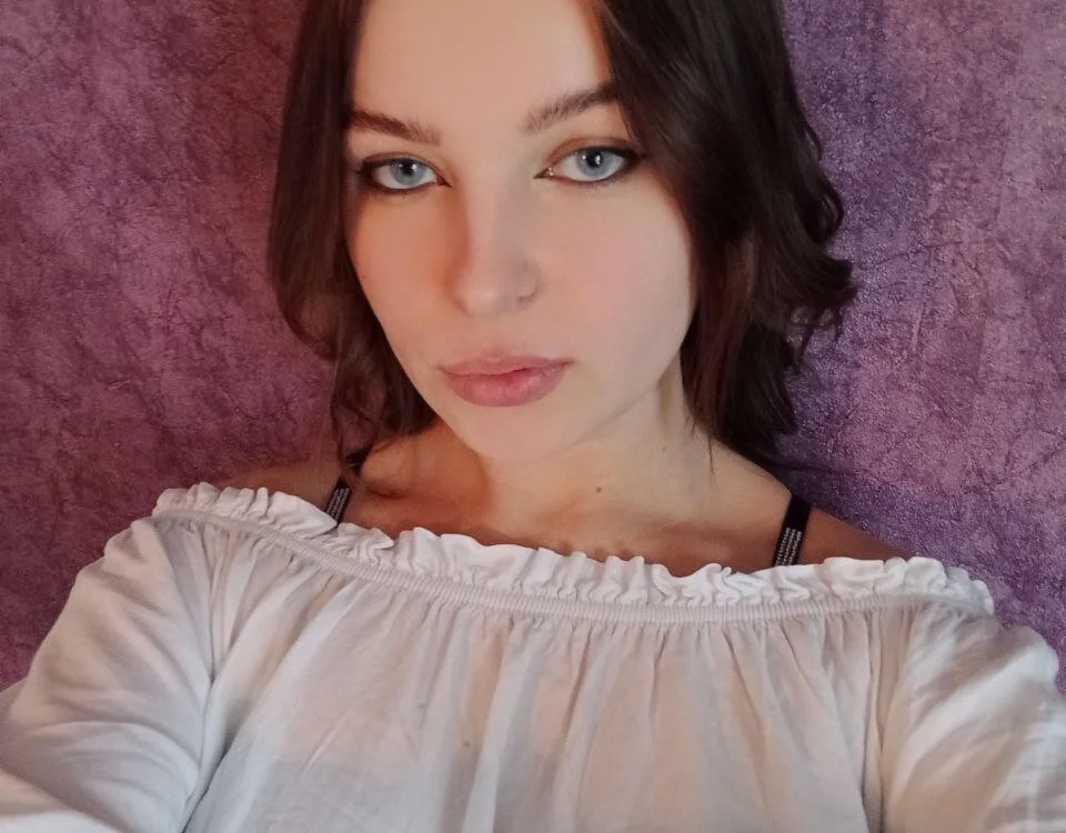 HarperWilliams' Offline Chat Room