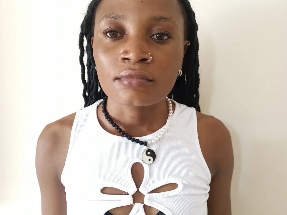 SpicyPetite Chat XXX offline