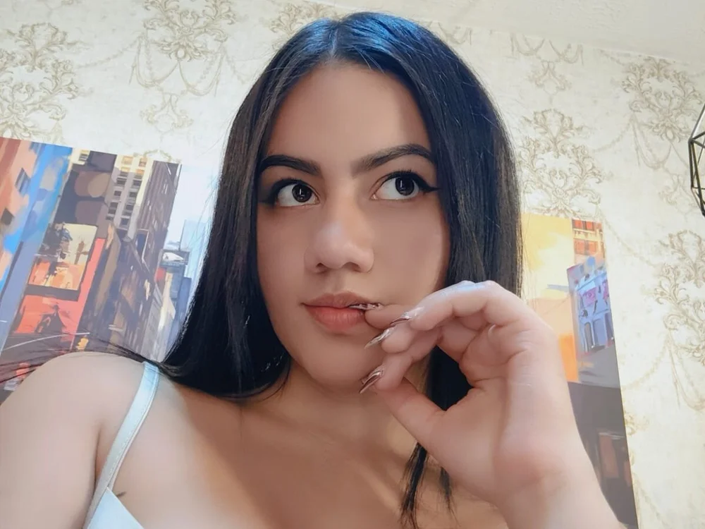 ayla_vesper_r's Offline XXX Chat