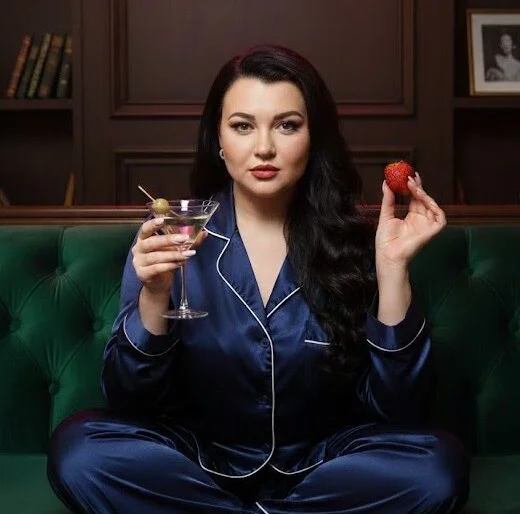 Monika_Martinezz 离线XXX聊天