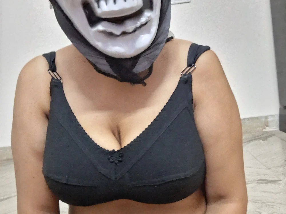 arti_solanki offline chatrum