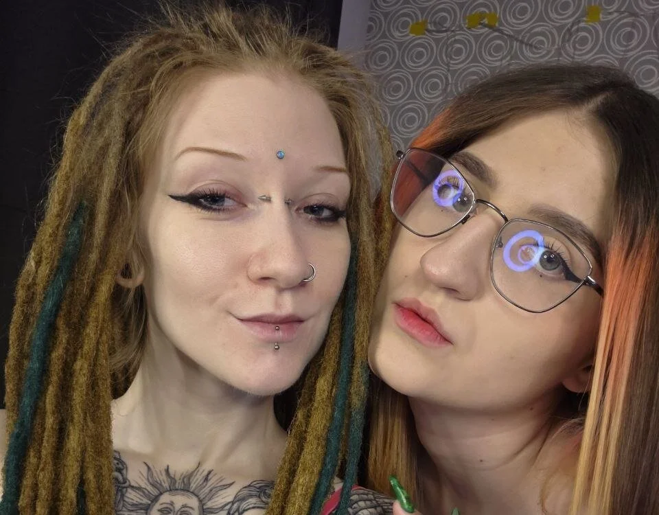 MathildeRudiger: συνομιλία ΧΧΧ εκτός σύνδεσης