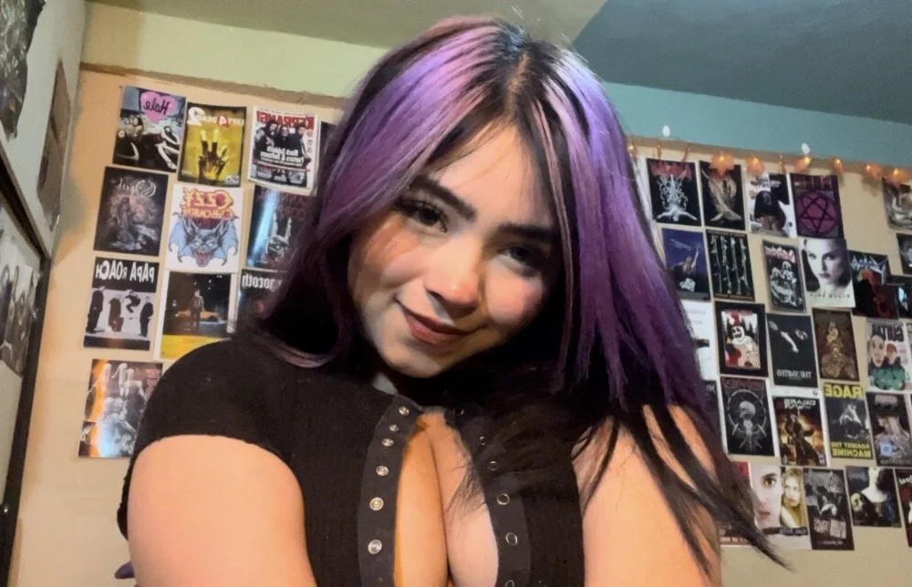 pinkybombon Chat XXX offline