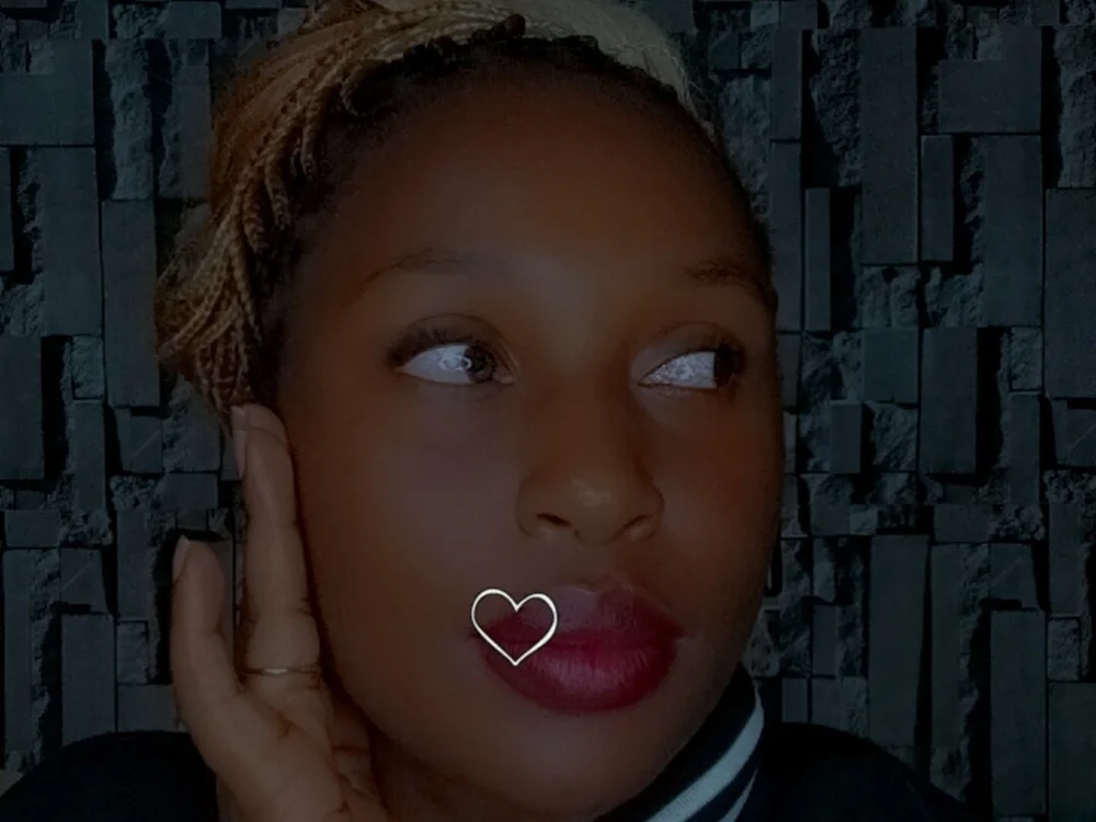 Berly22's Offline XXX Chat