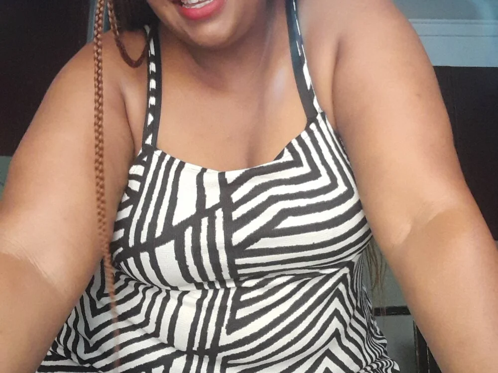 Chatroom XXX en direct de MIGHTYASSS