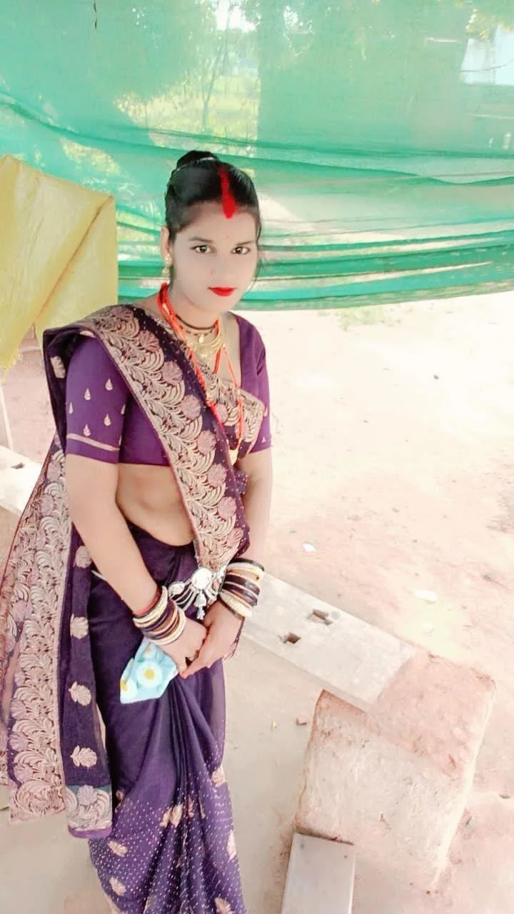 Raveena0990