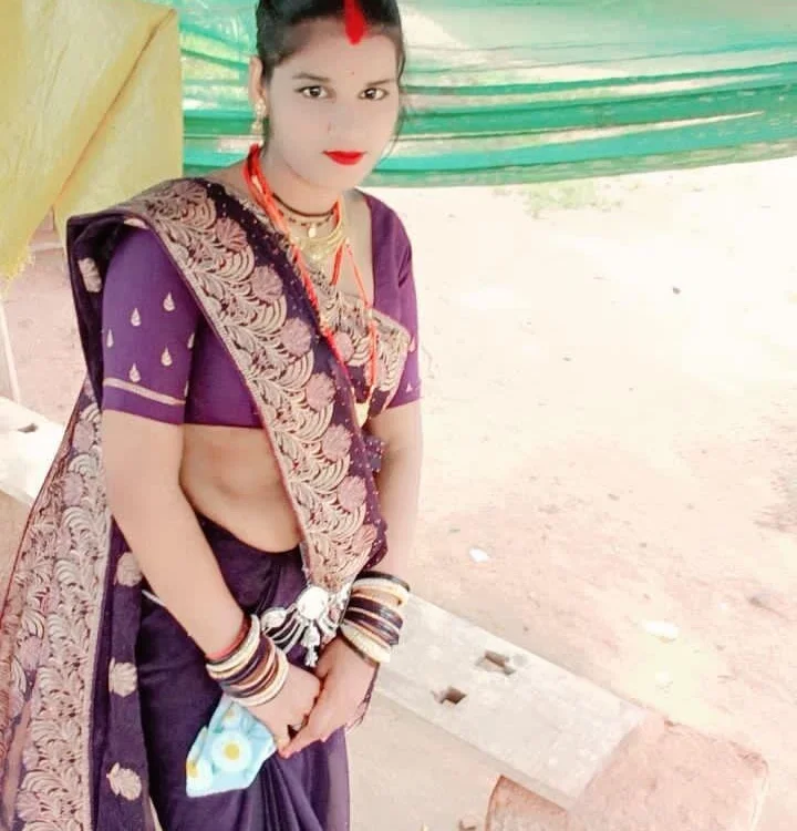 Raveena0990's Offline XXX Chat