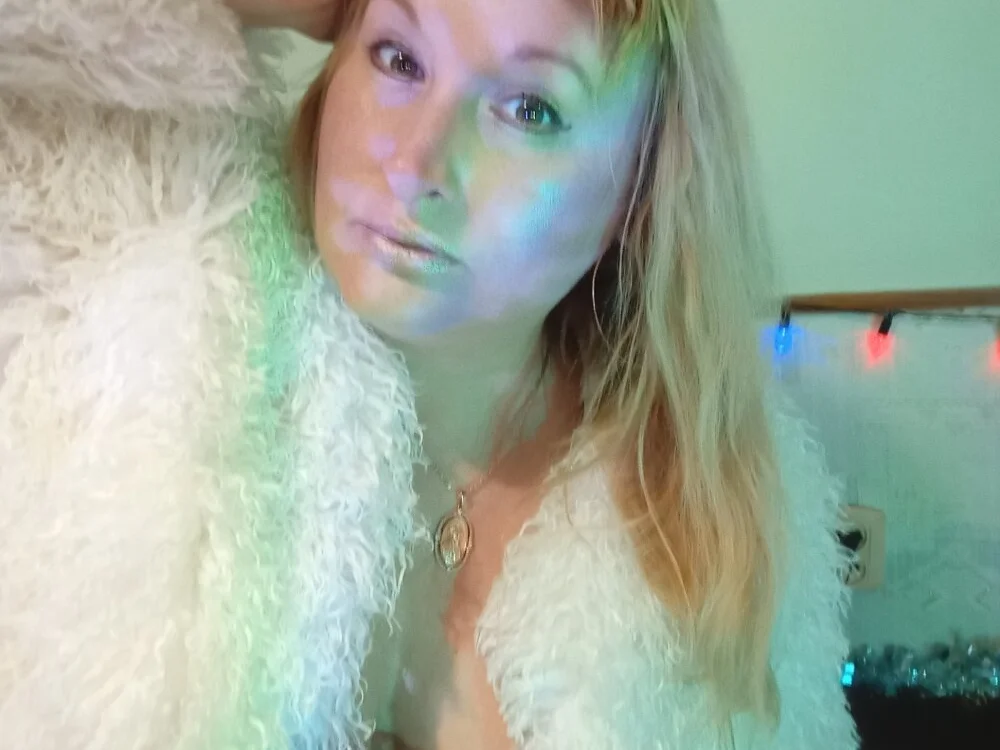 Offline XXX chat XHelenaX90