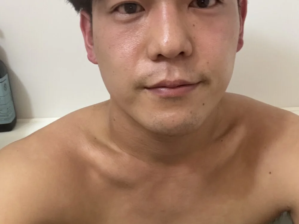 qrmr5xv's Offline XXX Chat