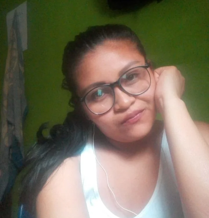 karoline_nena's Offline XXX Chat