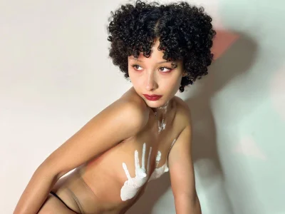 Sophiaderek Female Colombianpetite Live Cam Strip