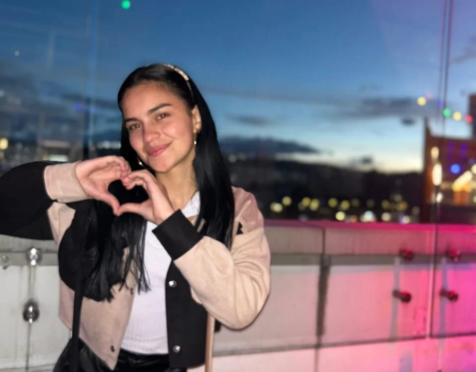 blinkiii_ Adlı Modelin Çevrimdışı XXX Sohbeti