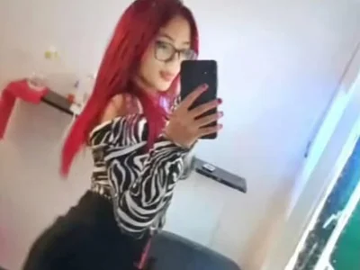 sara_red_xxx