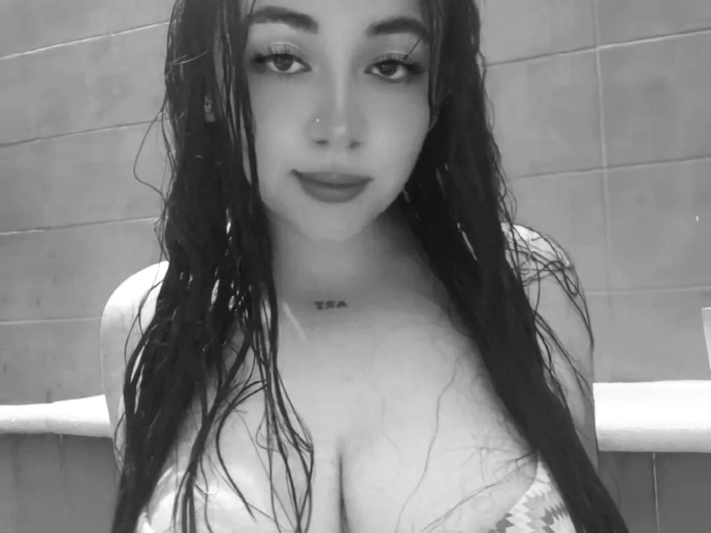Im_lu Offline XXX-chat