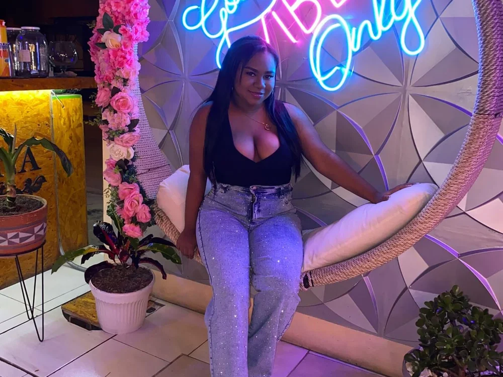 GigiStarkx offline chatrum