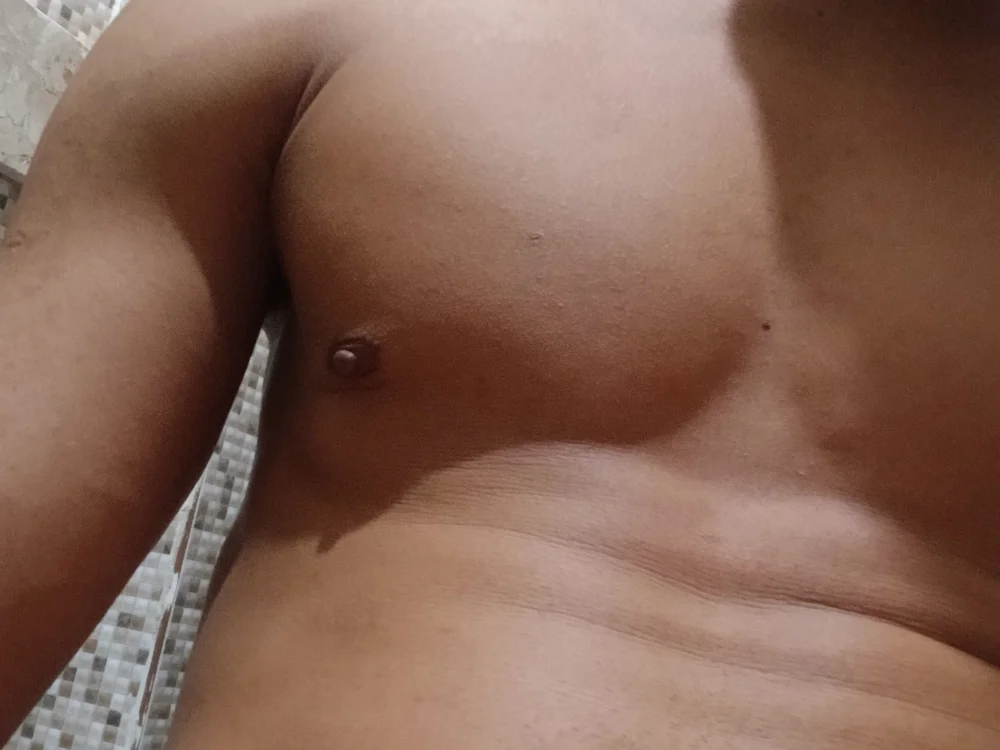 Canalha2222 Adlı Modelin Çevrimdışı XXX Sohbeti