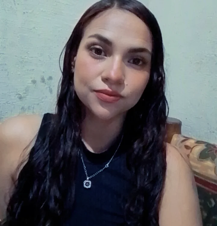 Lunaseren's Offline XXX Chat