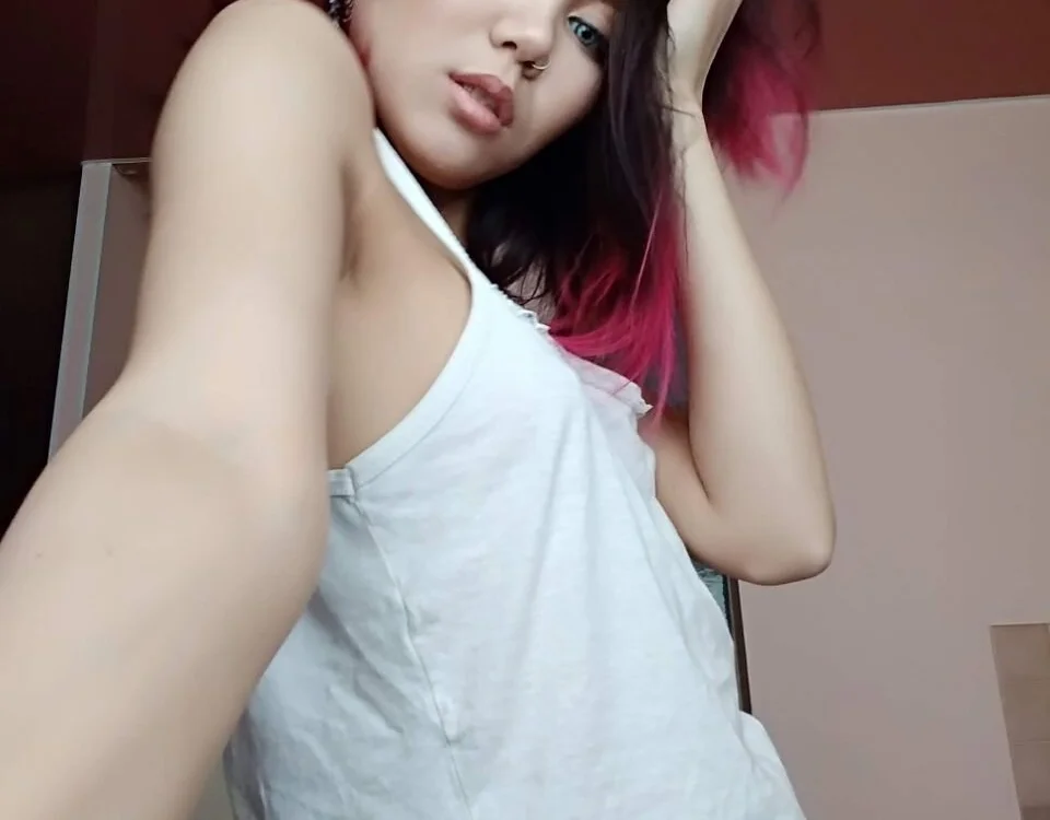 Asian_Sweet's Offline XXX Chat