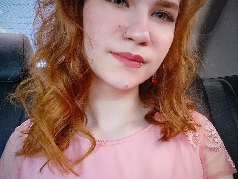 HarrietClutter's Offline Chat Room