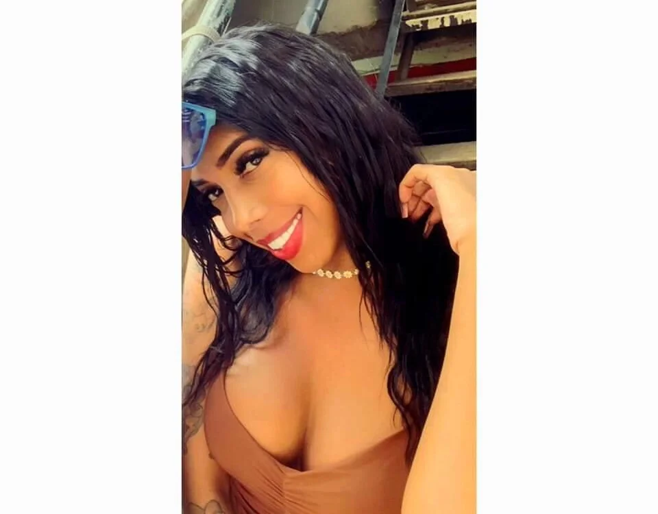 Dollnicolle1's Offline XXX Chat