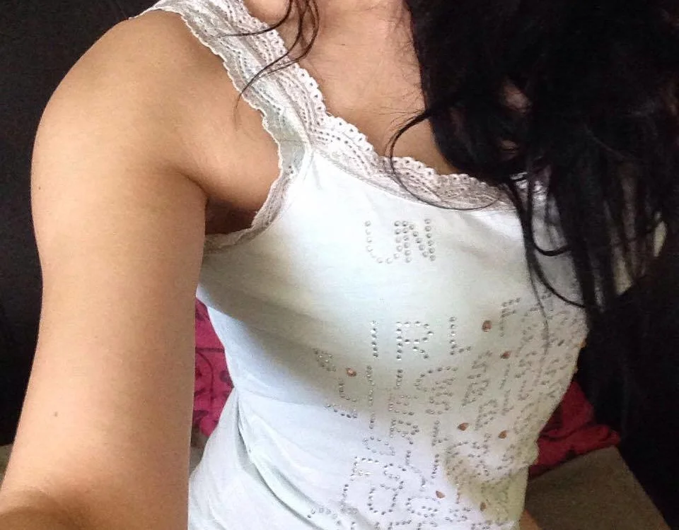 Ameena00's Offline XXX Chat