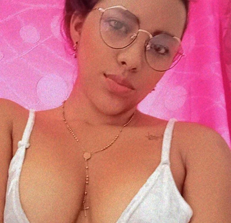 KittyeCatherin's Offline XXX Chat