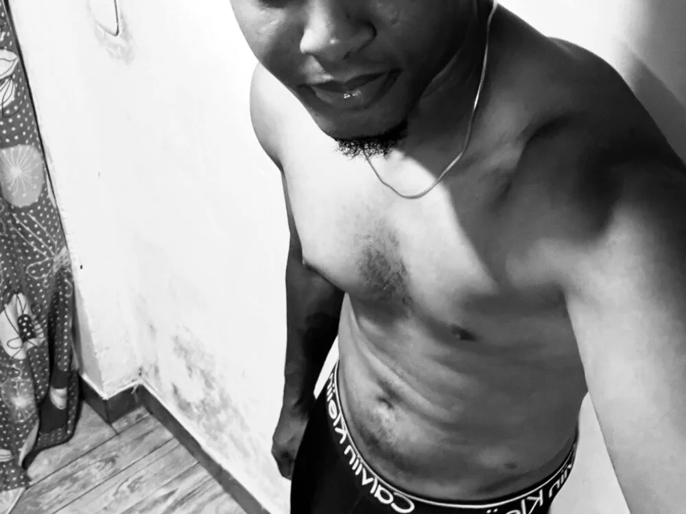 Negrito0514 Offline XXX Chat