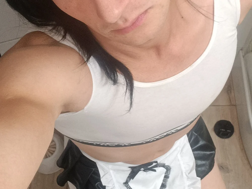 OlyaAnalSlut offline chatrum