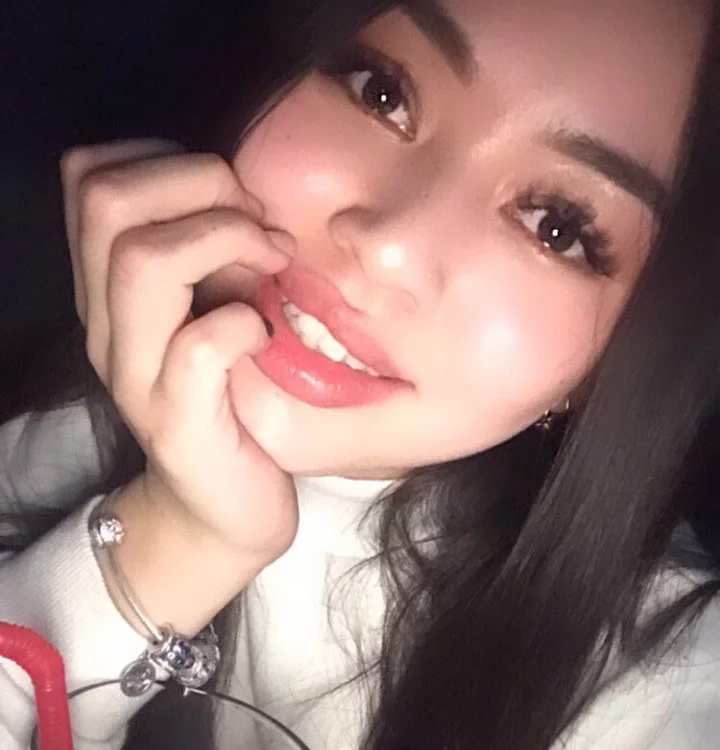Offline chatovací místnost lillian_01