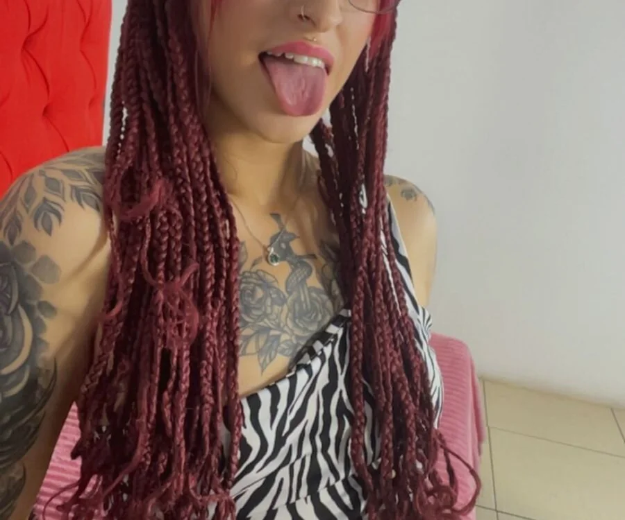 Sofi_F_w offline XXX-chat